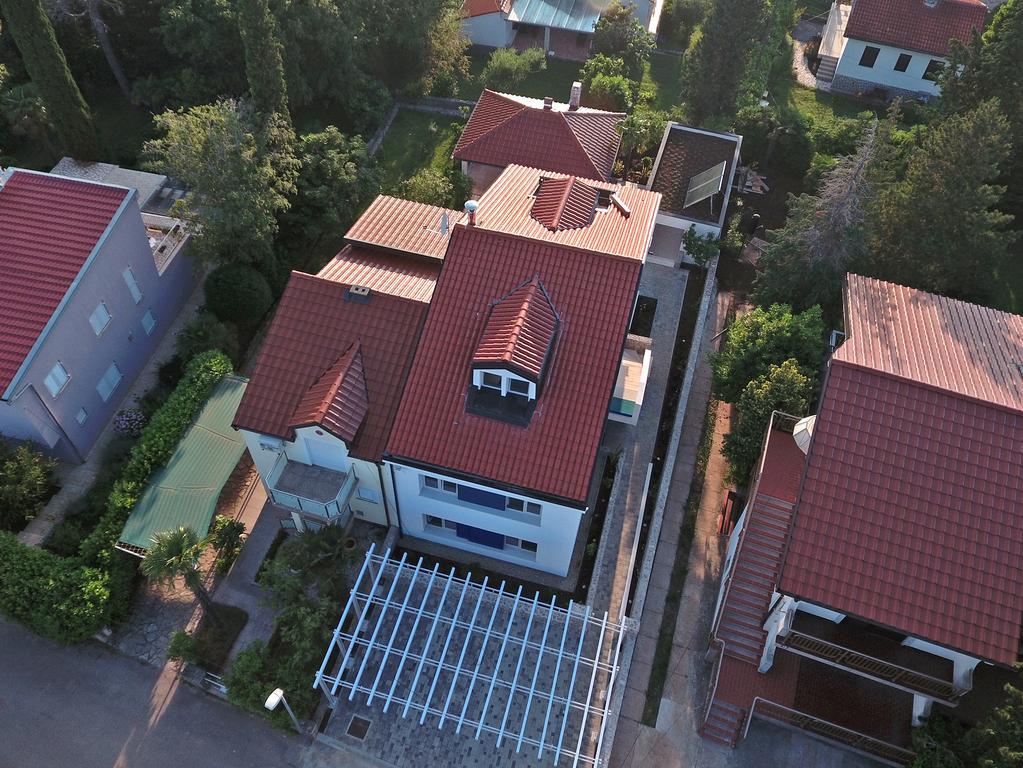 Apartments Petra Njivice Exterior foto